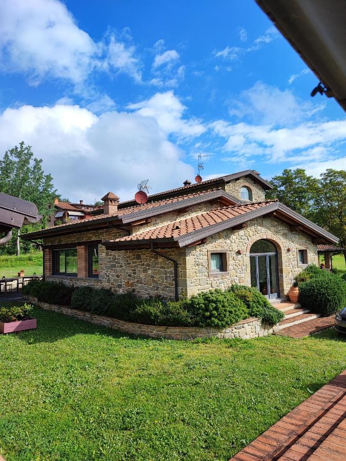 Villa Giulia Fashion B&B Strada in Chianti エクステリア 写真