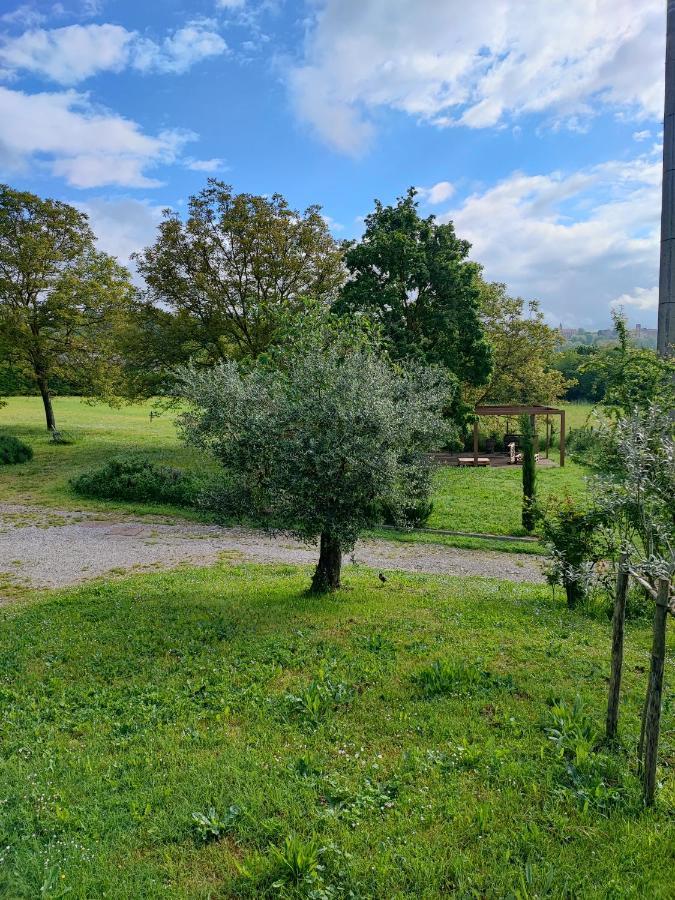 Villa Giulia Fashion B&B Strada in Chianti エクステリア 写真